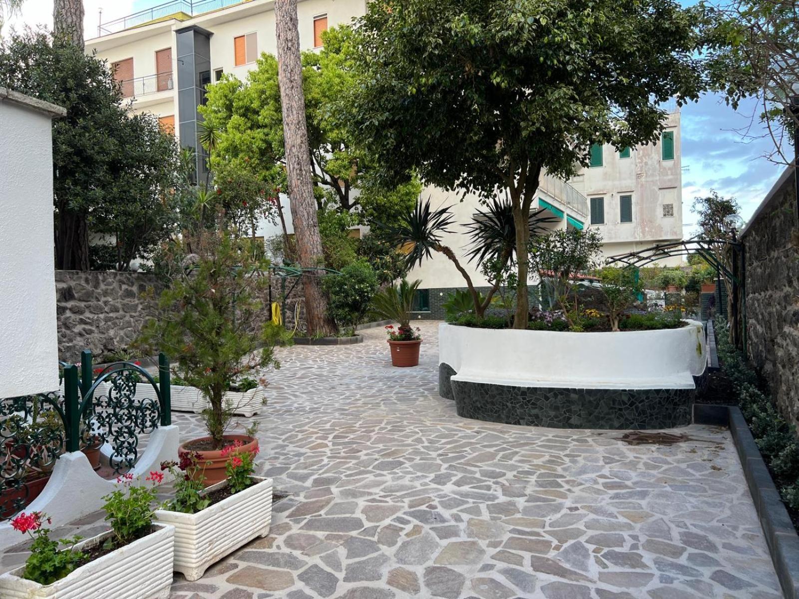 Casa Vacanza Imparo B&B ايسكيا المظهر الخارجي الصورة
