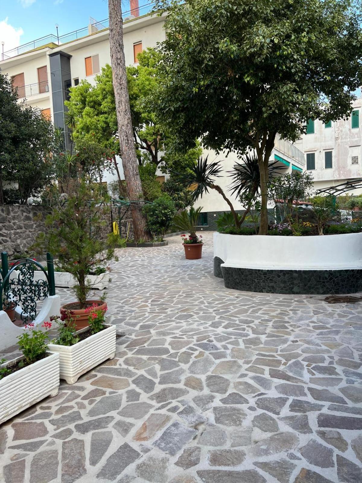 Casa Vacanza Imparo B&B ايسكيا المظهر الخارجي الصورة