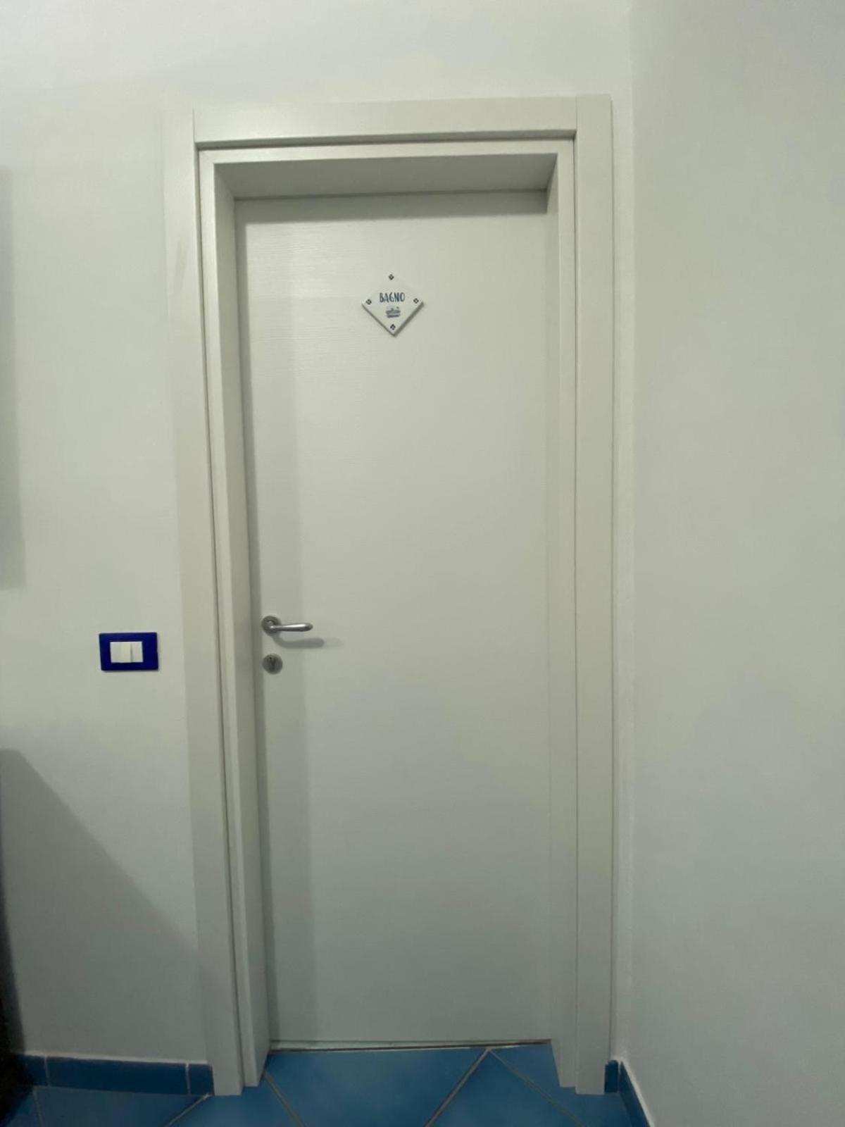 Casa Vacanza Imparo B&B ايسكيا المظهر الخارجي الصورة