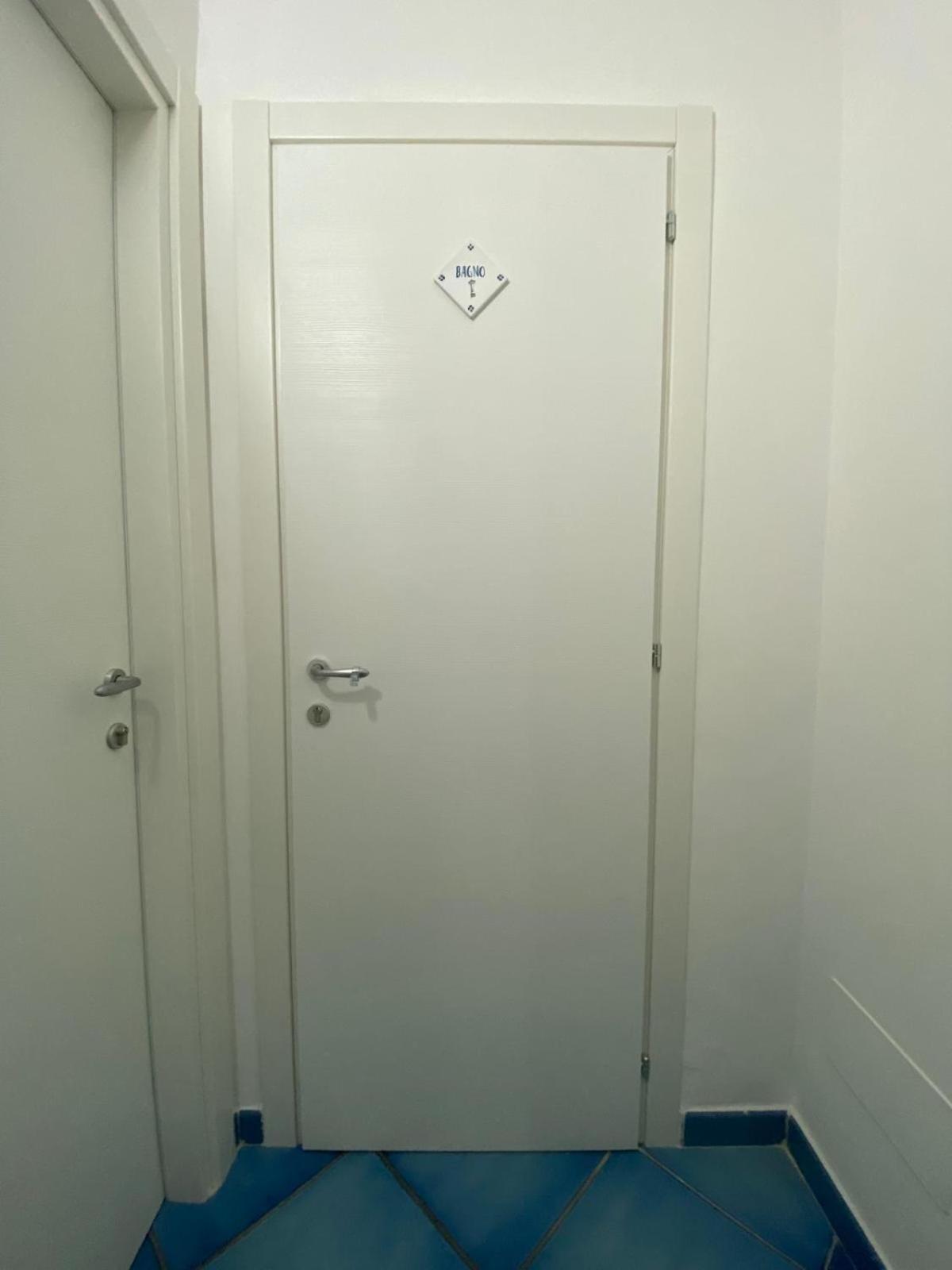 Casa Vacanza Imparo B&B ايسكيا المظهر الخارجي الصورة
