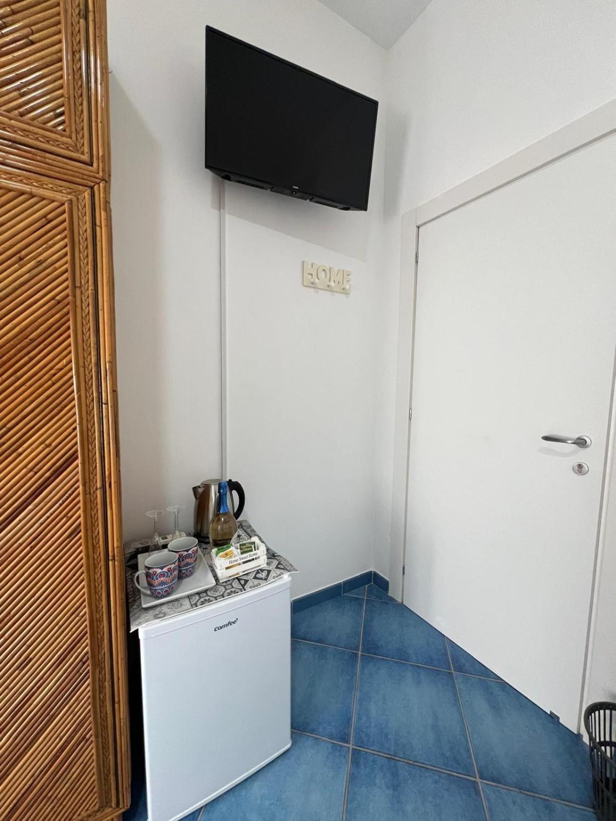Casa Vacanza Imparo B&B ايسكيا المظهر الخارجي الصورة