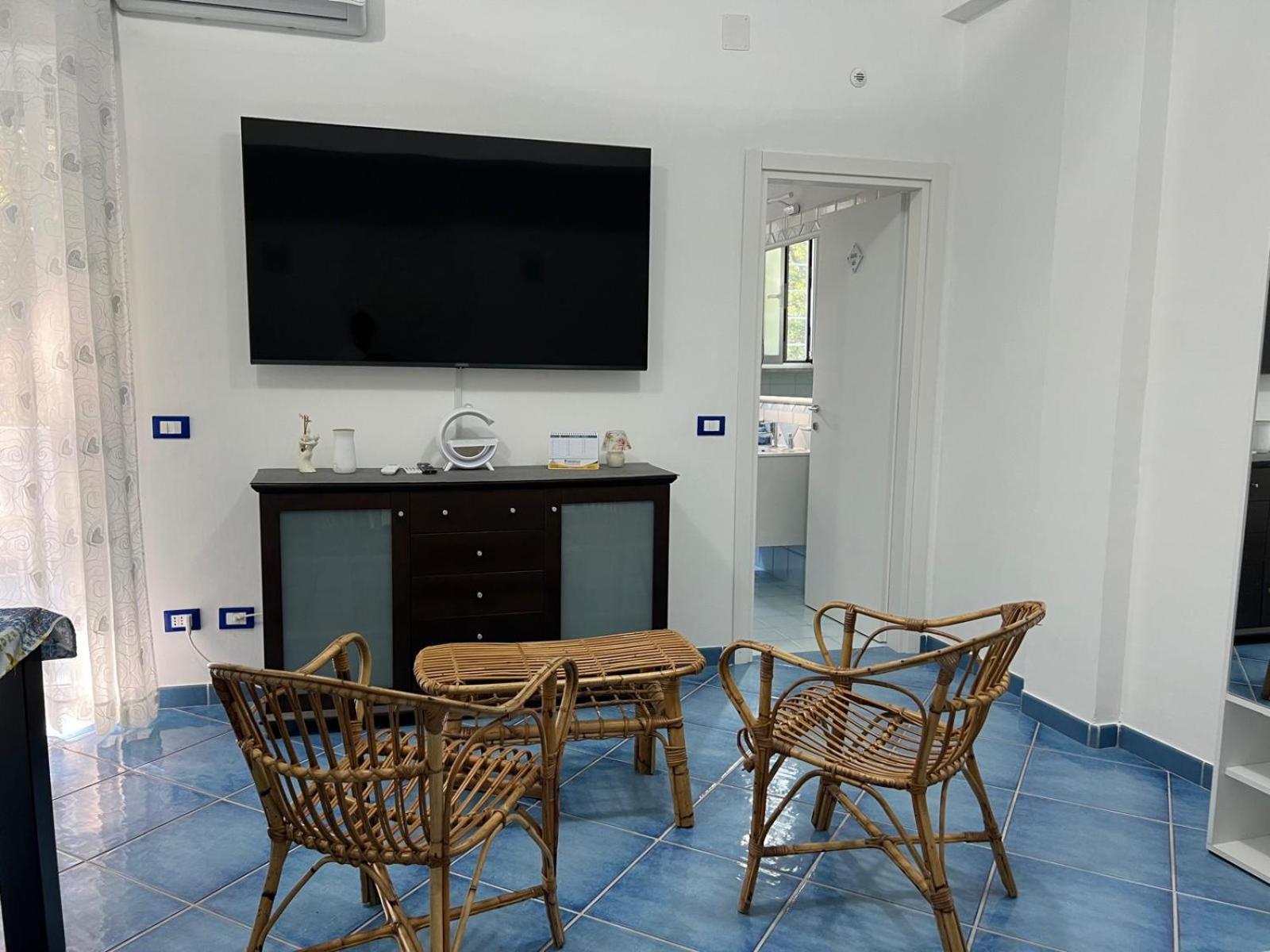 Casa Vacanza Imparo B&B ايسكيا المظهر الخارجي الصورة